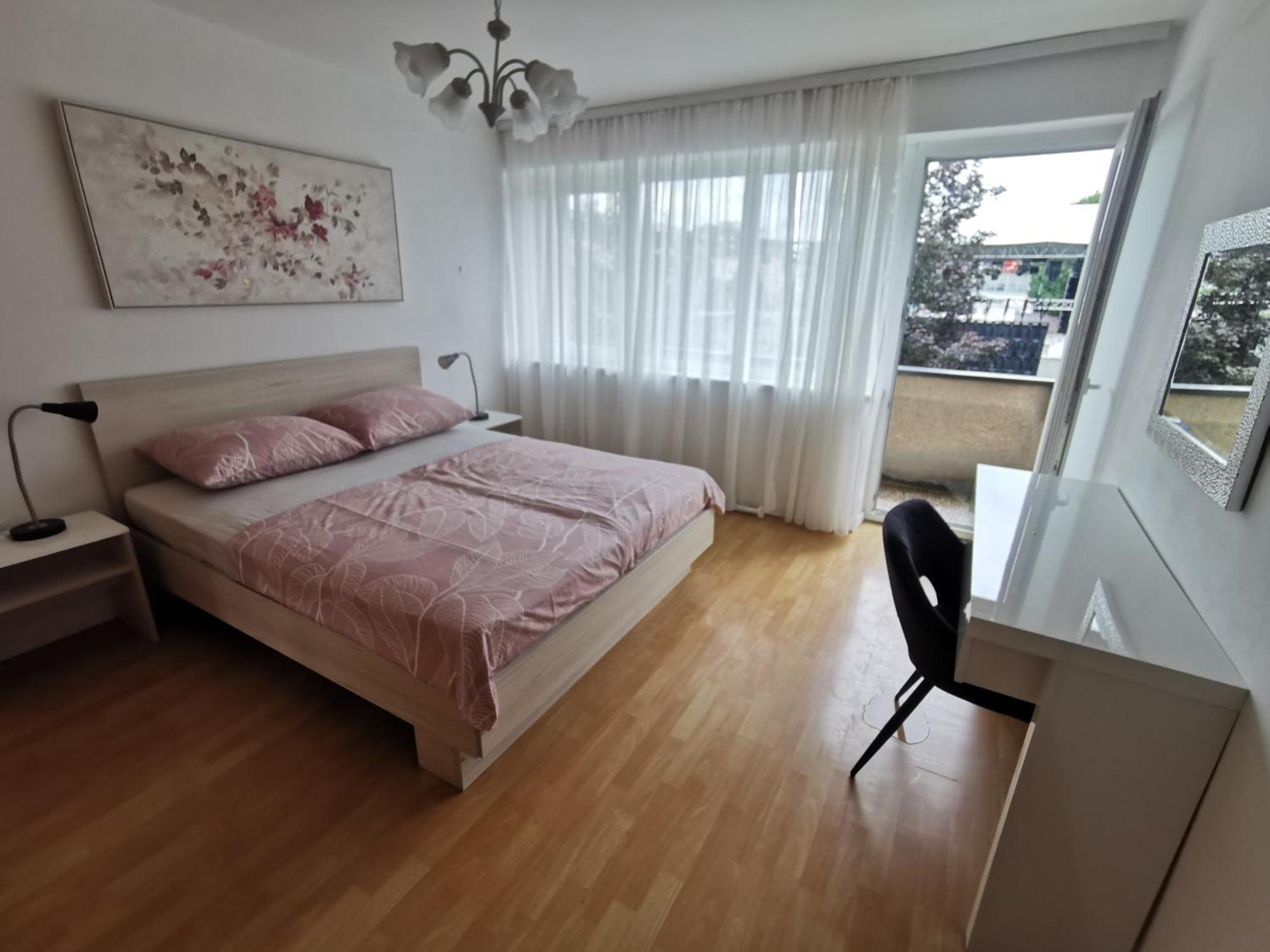 Apartment Tonio - Right On The Main Square Gospić Kültér fotó